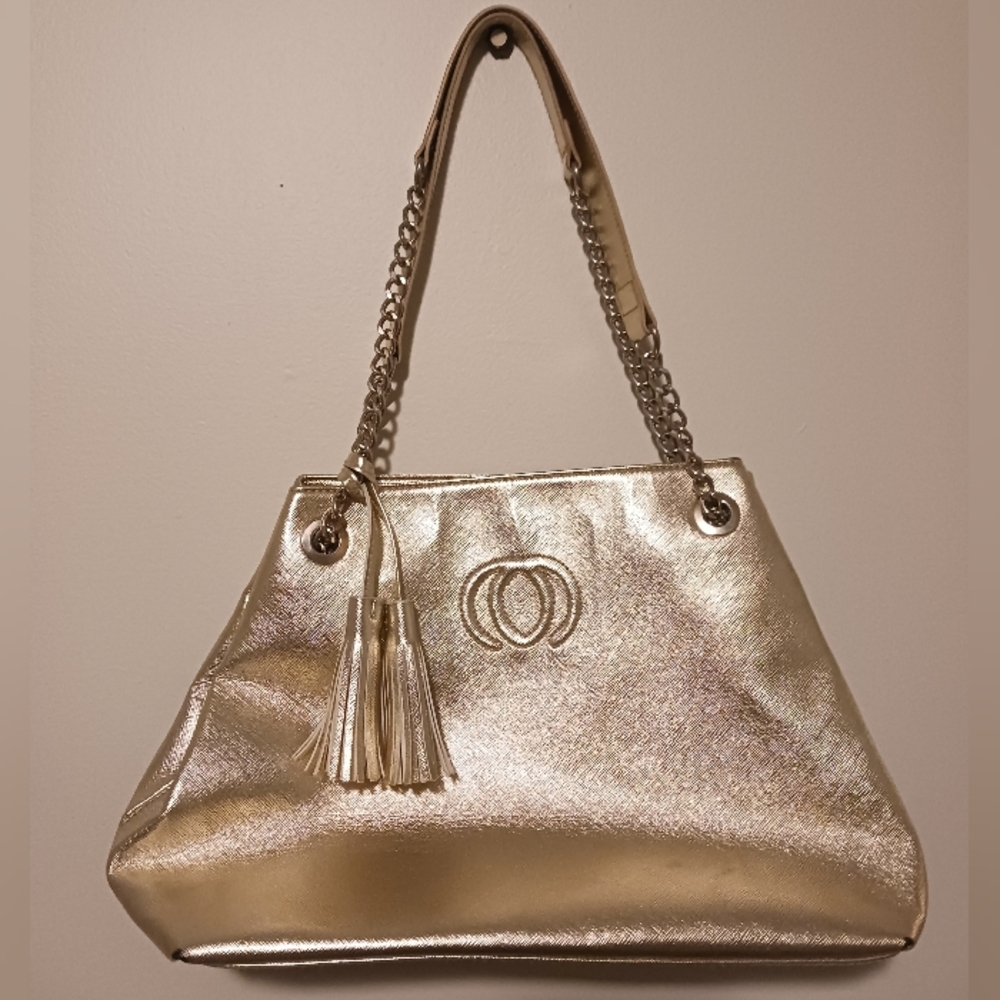 Gold shoulder bag